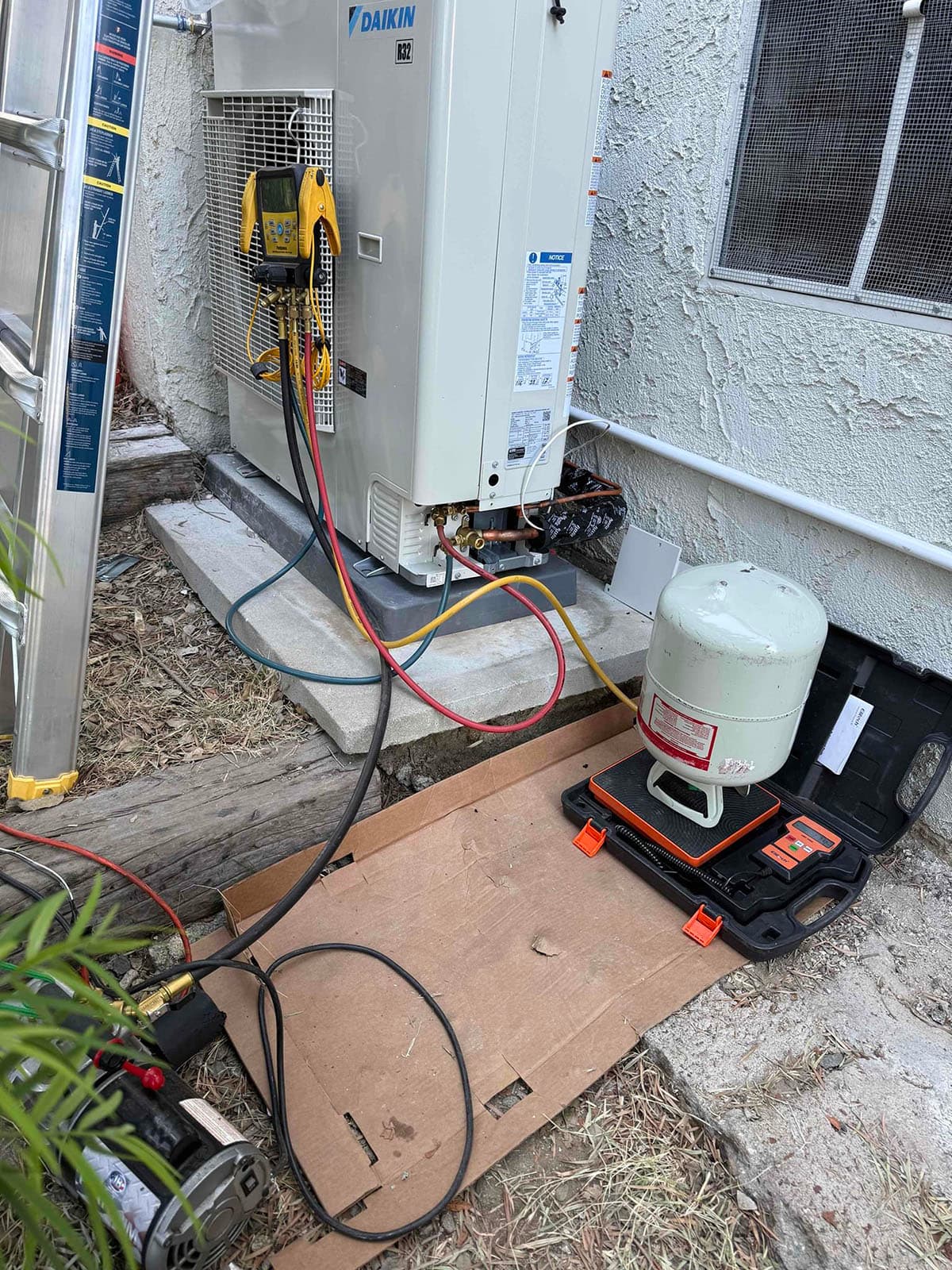 Daikin DH6 startup and system commissioning in 90065