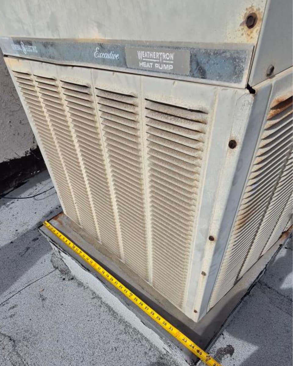 Old outdoor condenser before Daikin FIT DH7 replacement in Glendale