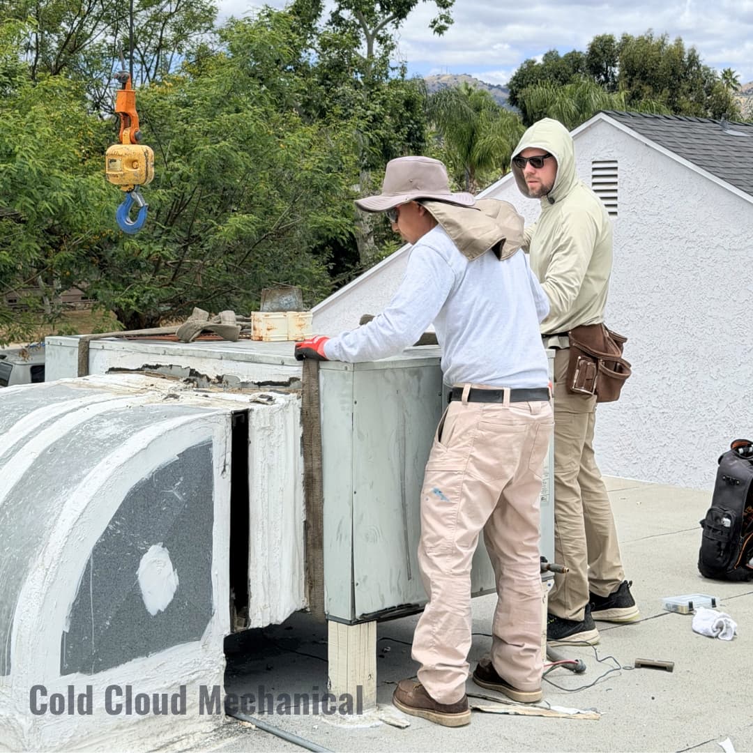 Goodman rooftop unit positioning in Granada Hills 91344